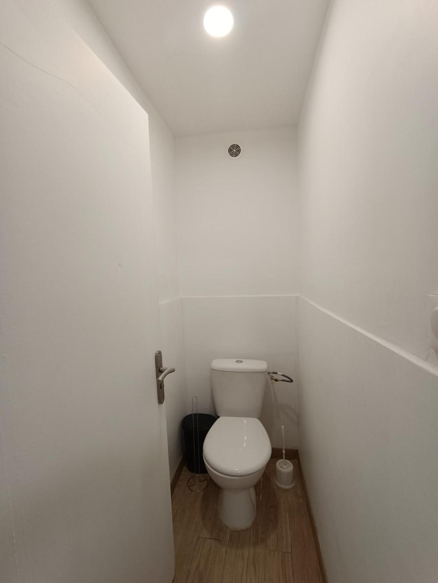 T3 Renove Avec Cour, Intra Muros Avignon Extérieur photo
